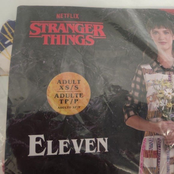 Stranger Things Eleven Costume Adult XS/S Dress Netflix Halloween Cosplay - Picture 4 of 5